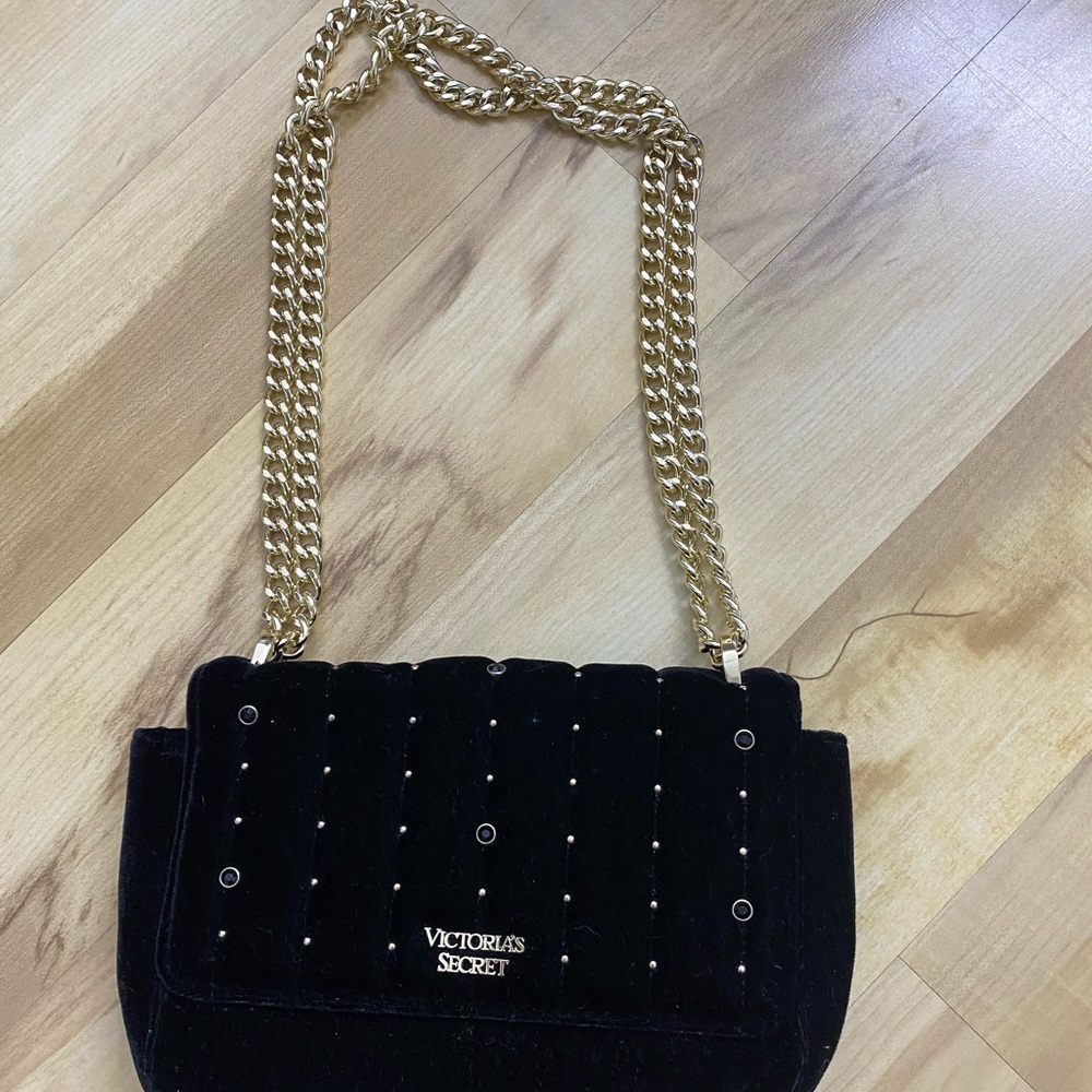 Victoria’s Secret fancy bag